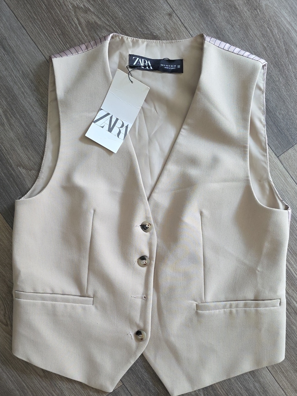 Zara Beige Sleeveless Vest